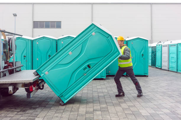 Affordable portable toilet rental in Chillicothe, IL